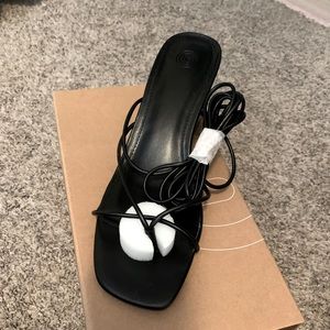 NWT Black Strappy Urban Outfitters Arianna Heels